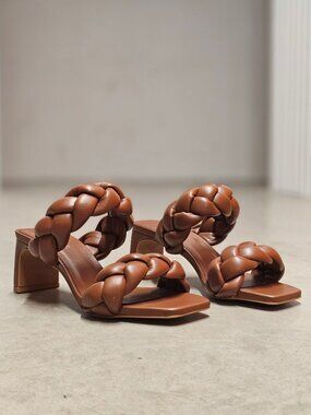 Braided Brown Block Heel Sandals With Square Toe Womens Stylish Open-Toe Slip-On